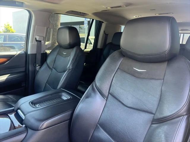 2019 Cadillac Escalade ESV Luxury