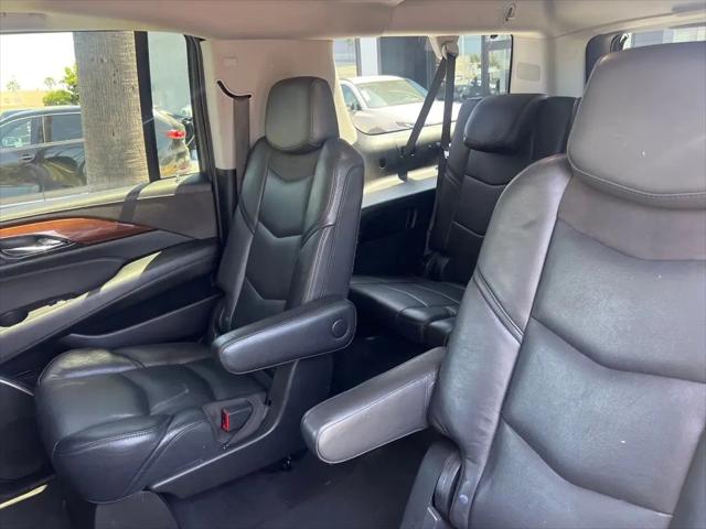 2019 Cadillac Escalade ESV Luxury