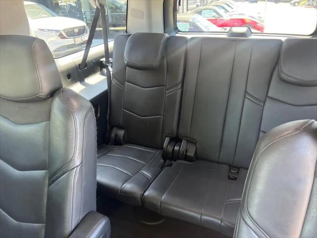 2019 Cadillac Escalade ESV Luxury