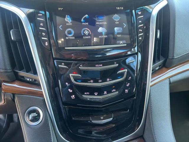 2019 Cadillac Escalade ESV Luxury