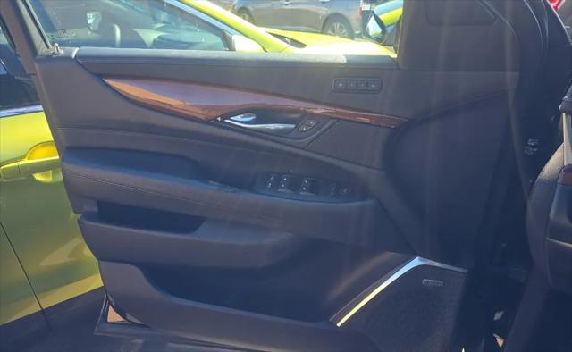 2019 Cadillac Escalade ESV Luxury