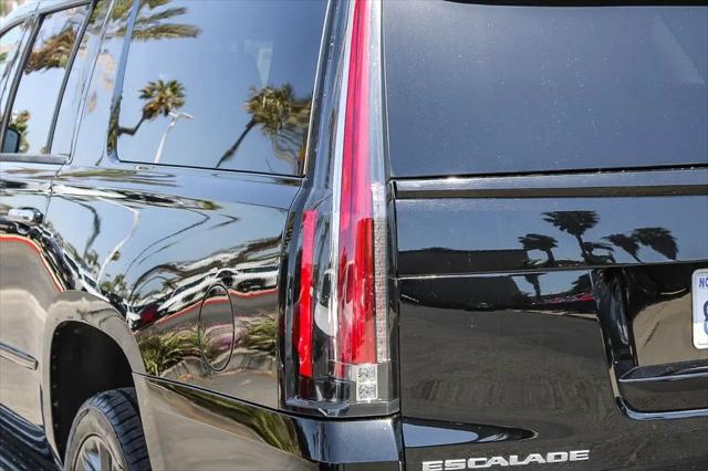 2019 Cadillac Escalade ESV Luxury