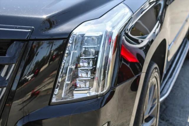 2019 Cadillac Escalade ESV Luxury
