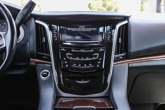 2019 Cadillac Escalade ESV Luxury