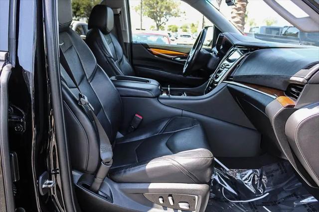 2019 Cadillac Escalade ESV Luxury