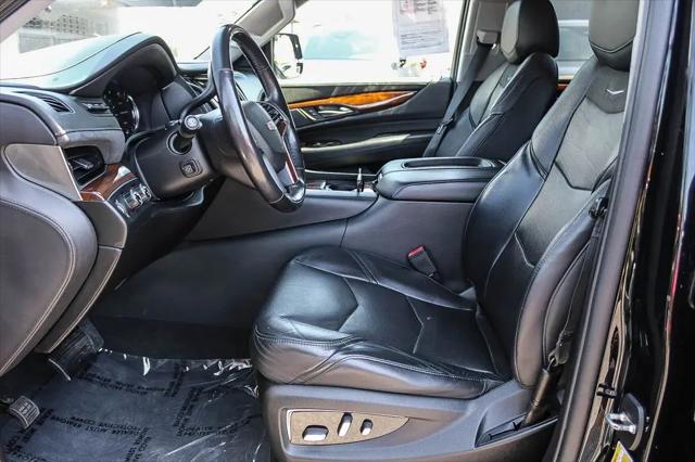 2019 Cadillac Escalade ESV Luxury