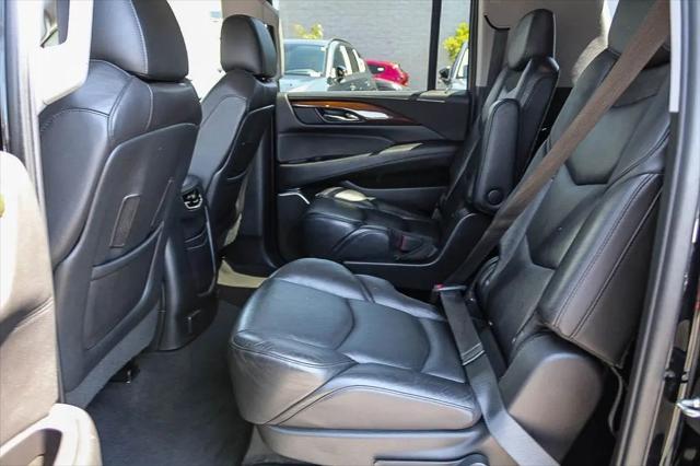2019 Cadillac Escalade ESV Luxury