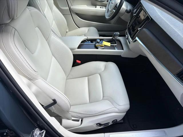 2020 Volvo V90 Cross Country T6