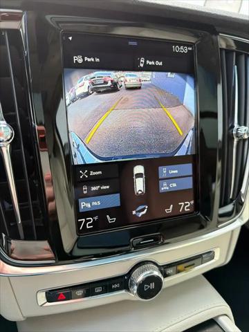 2020 Volvo V90 Cross Country T6