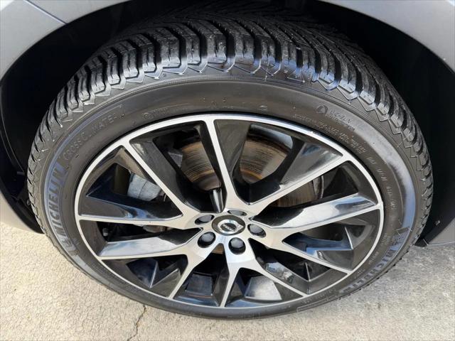 2020 Volvo V90 Cross Country T6