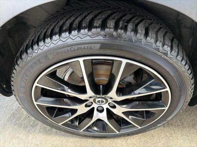 2020 Volvo V90 Cross Country T6