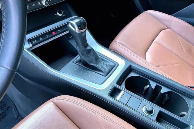 2020 Audi Q3 Premium 45 TFSI S line quattro Tiptronic