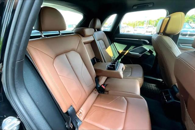 2020 Audi Q3 Premium 45 TFSI S line quattro Tiptronic
