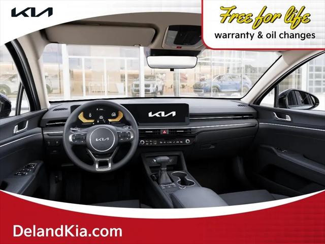 2026 Kia K5 LXS FWD