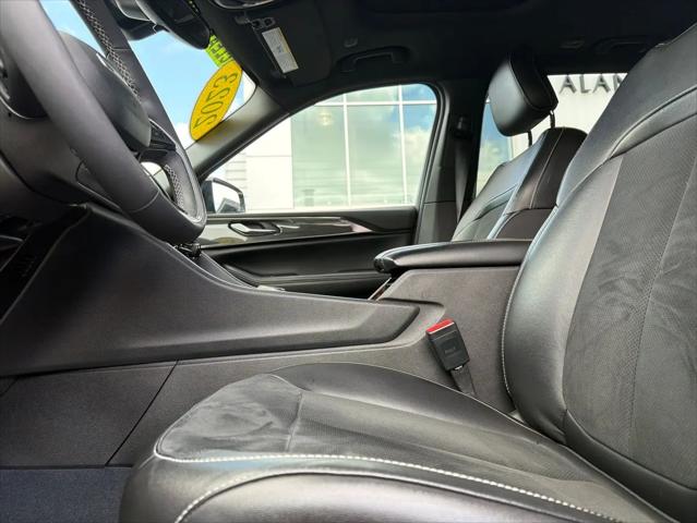 2023 Jeep Grand Cherokee Altitude 4x4