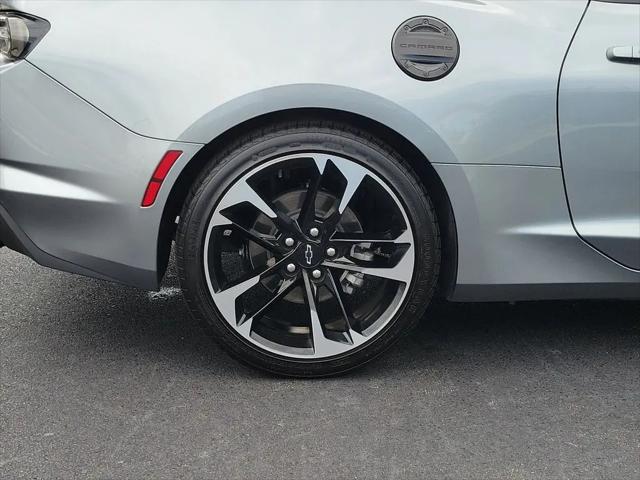 2023 Chevrolet Camaro RWD Convertible 3LT