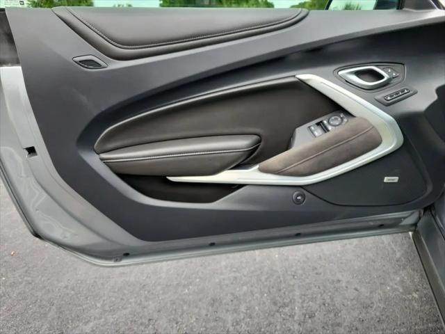 2023 Chevrolet Camaro RWD Convertible 3LT