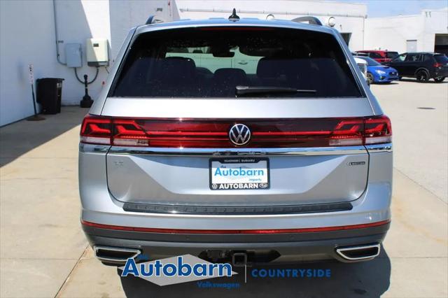 2026 Volkswagen Atlas SE with Technology