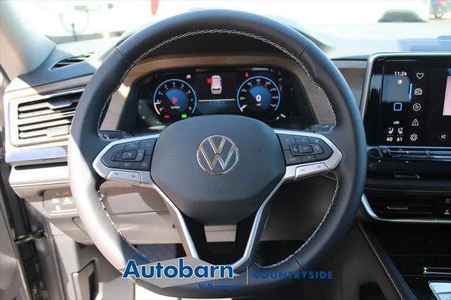 2026 Volkswagen Atlas SE with Technology