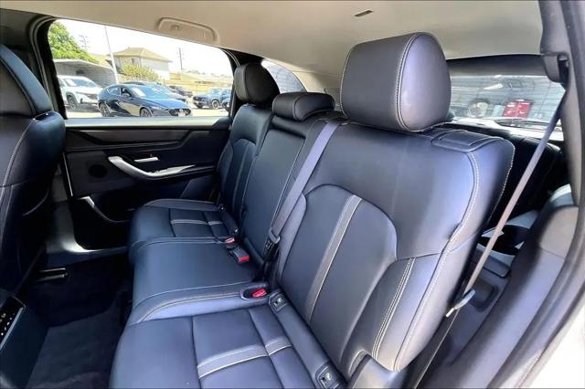 2025 Mazda X-90 3.3 Turbo Select Package