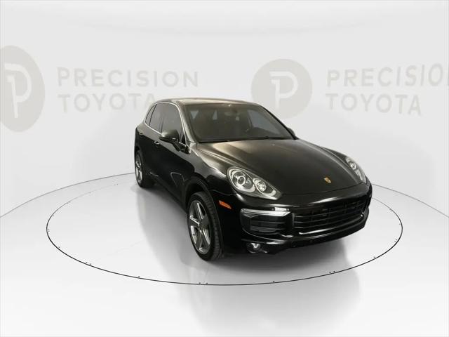 2016 Porsche Cayenne Cayenne