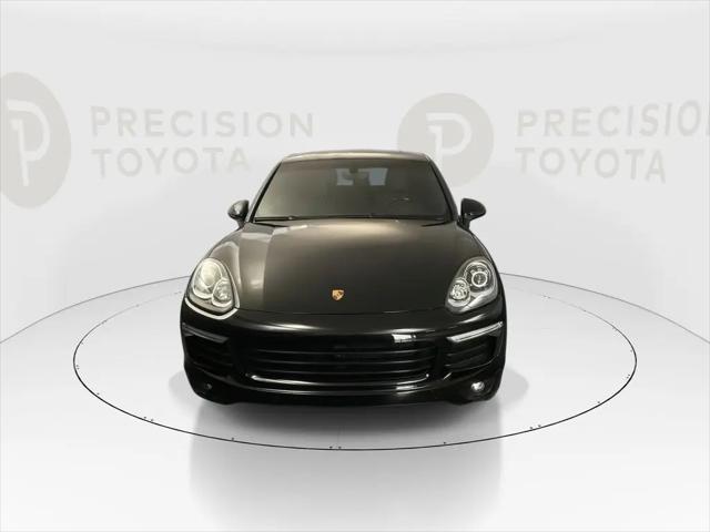 2016 Porsche Cayenne Cayenne