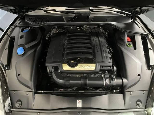 2016 Porsche Cayenne Cayenne
