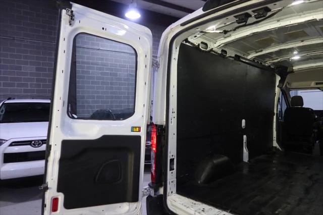 2020 Ford Transit Cargo Van T-250