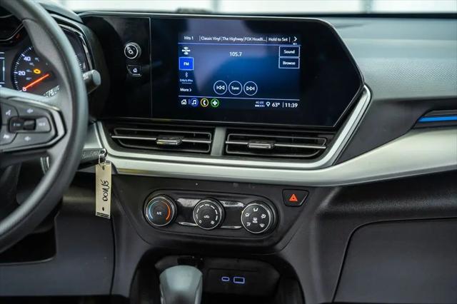 2025 Chevrolet Trax FWD LS