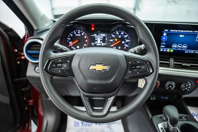 2025 Chevrolet Trax FWD LS