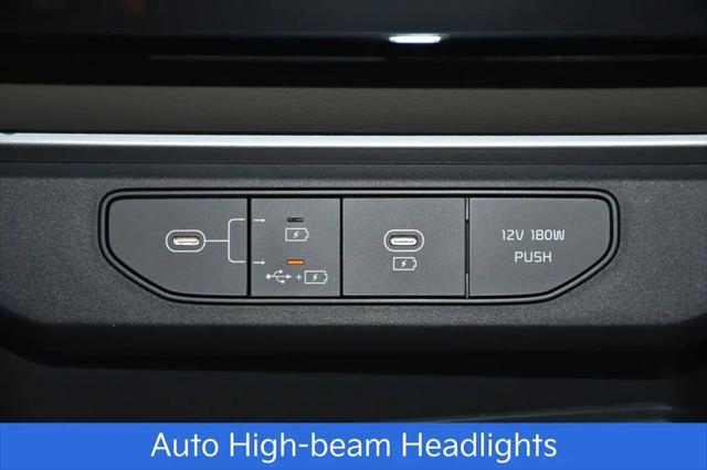 2026 Kia Carnival MPV LXS
