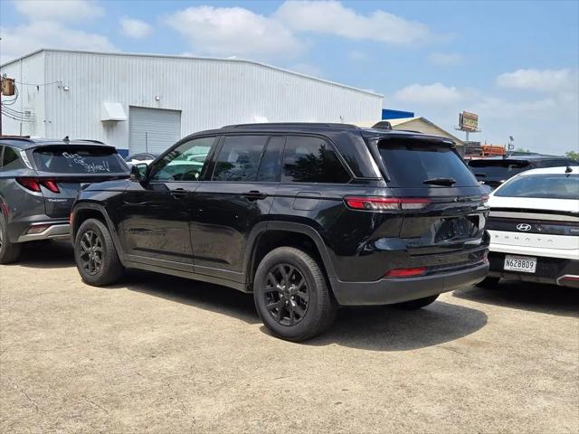 2025 Jeep Grand Cherokee Altitude 4x4
