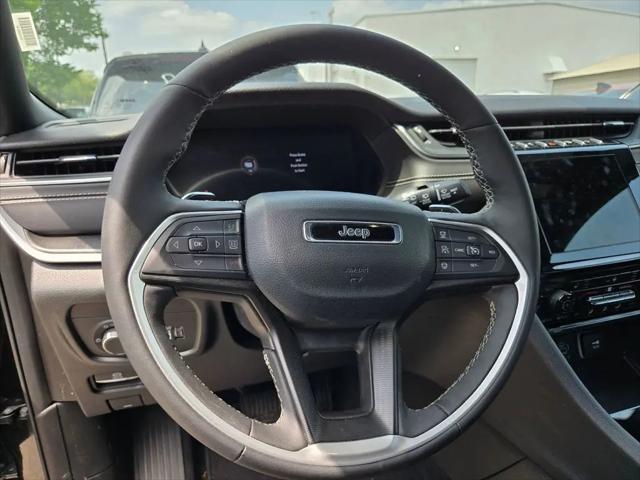 2025 Jeep Grand Cherokee Altitude 4x4