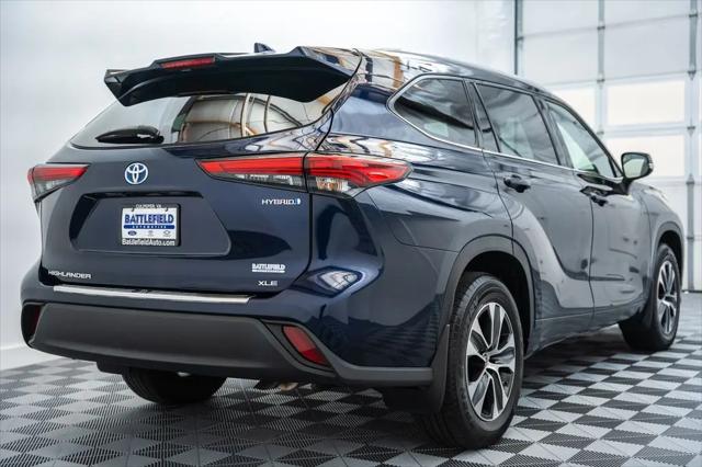 2022 Toyota Highlander Hybrid XLE