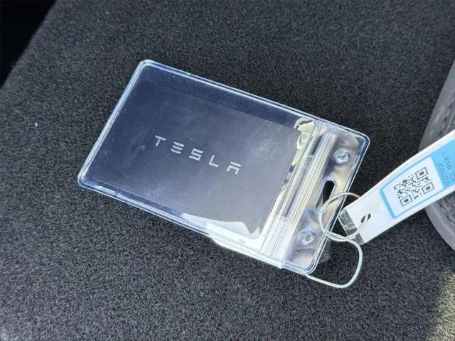 2025 Tesla Model Y Long Range Dual Motor Rear-Wheel Drive