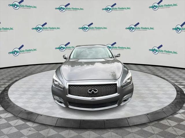 2015 INFINITI Q70 3.7
