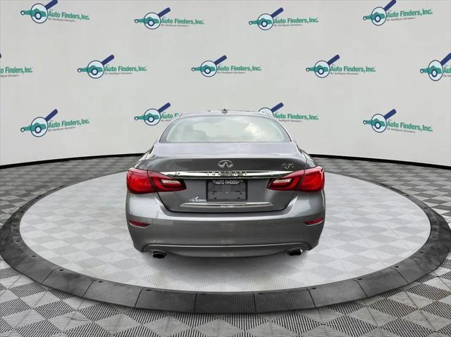 2015 INFINITI Q70 3.7