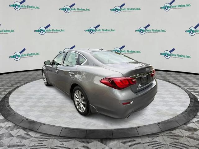 2015 INFINITI Q70 3.7