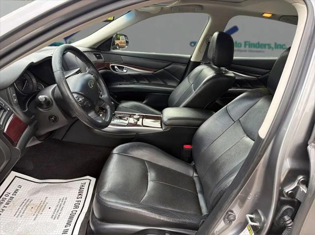 2015 INFINITI Q70 3.7