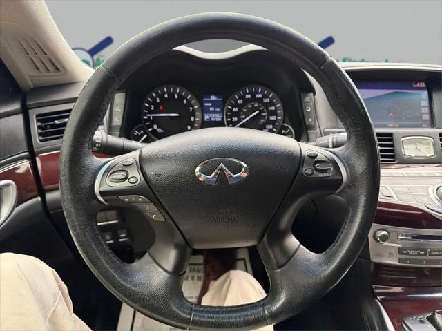 2015 INFINITI Q70 3.7