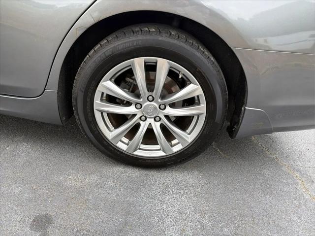 2015 INFINITI Q70 3.7
