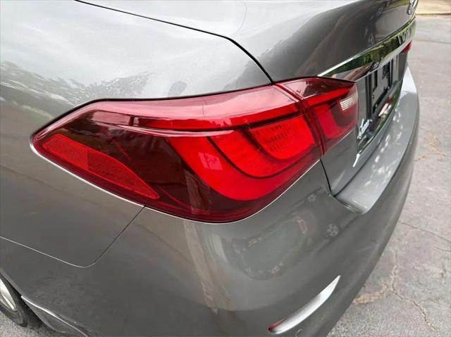 2015 INFINITI Q70 3.7