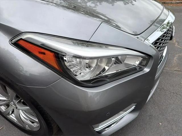 2015 INFINITI Q70 3.7