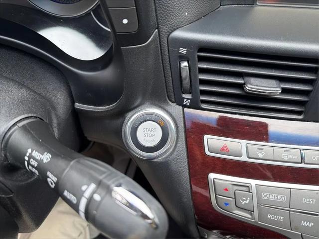 2015 INFINITI Q70 3.7
