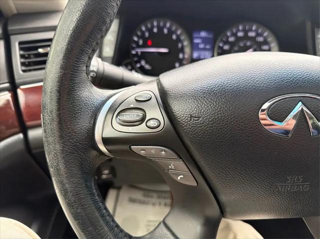 2015 INFINITI Q70 3.7