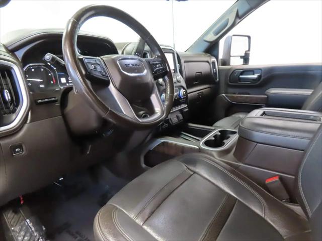 2020 GMC Sierra 3500HD 4WD Crew Cab Long Bed Denali