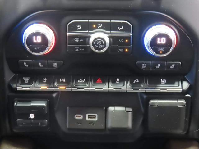 2020 GMC Sierra 3500HD 4WD Crew Cab Long Bed Denali