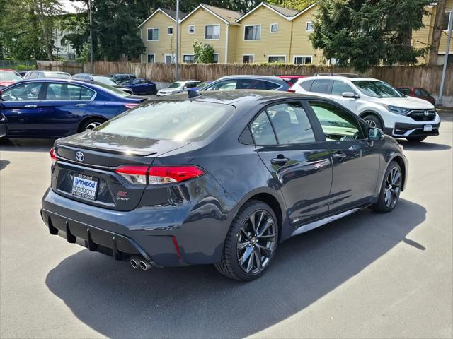 2025 Toyota Corolla Hybrid SE