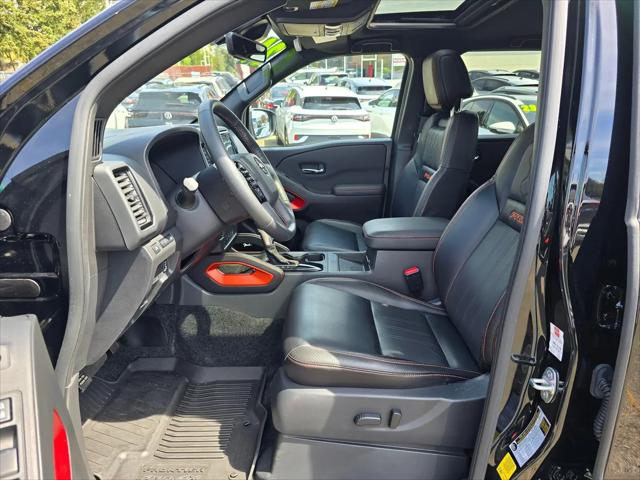 2024 Nissan Frontier Crew Cab PRO-4X 4x4