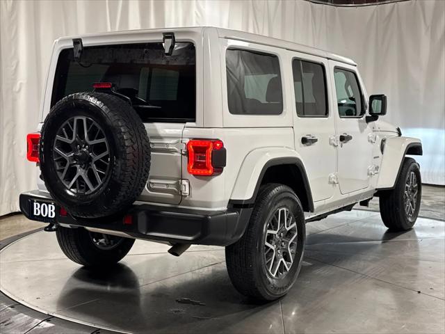 2024 Jeep Wrangler 4-Door Sahara 4x4
